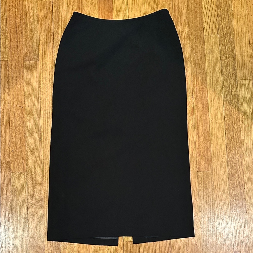 Elegant Black Pencil Skirt